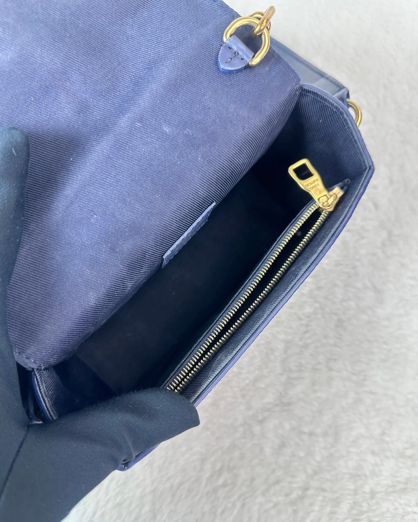 Steamer Wearable Wallet