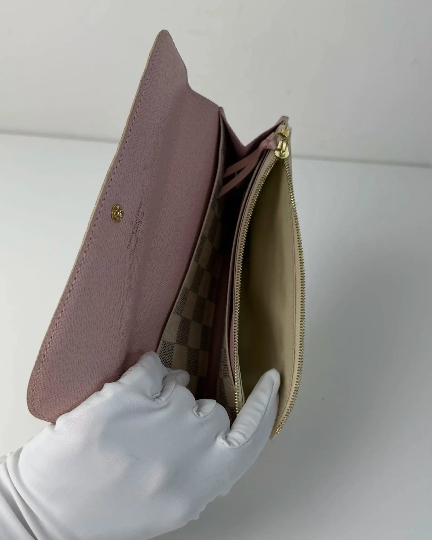 Emilie Wallet