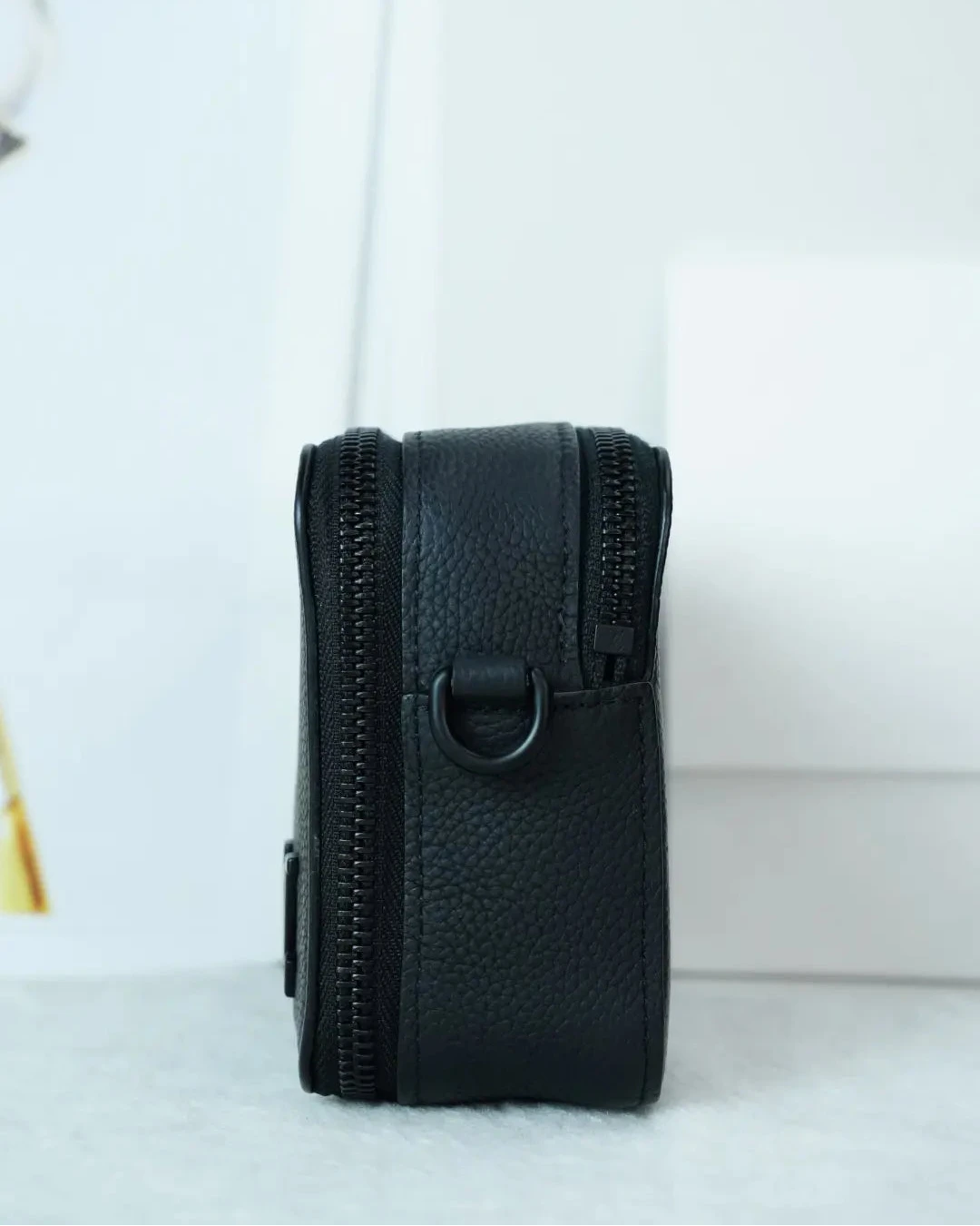 Alpha Wearable Wallet
