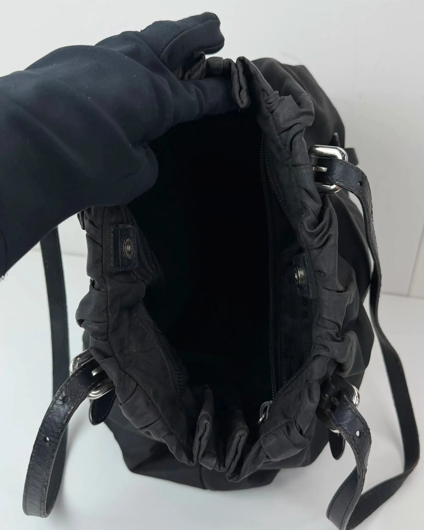 Tessuto Leather Shoulder Bag