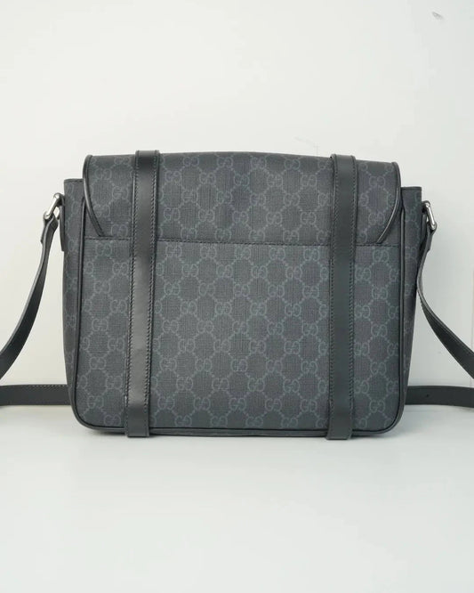 GG Supreme Messenger Bag