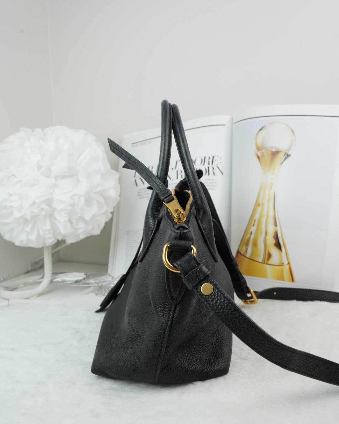 Daino Top-Handle Bag