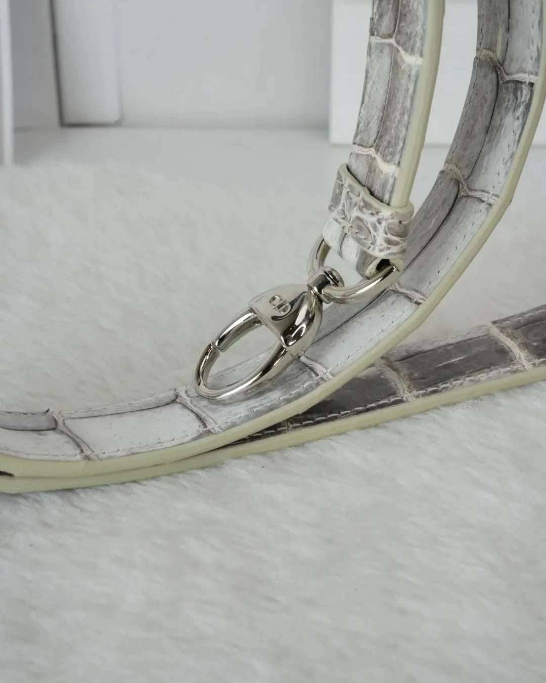 Adjustable Shoulder Bag