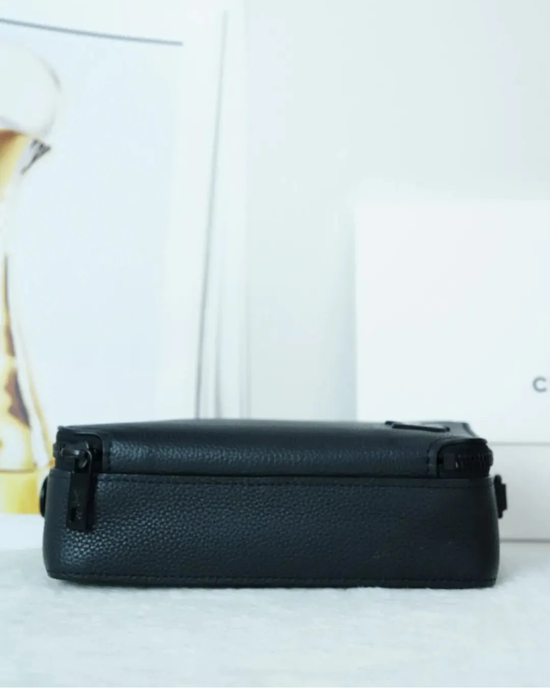 Alpha Wearable Wallet